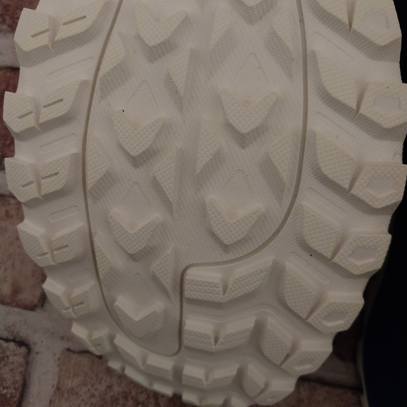 Pre-owned Merrell Hydro Runners - Picture 8 of 10